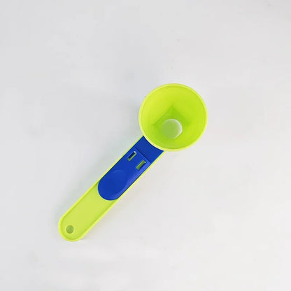 2-in-1 Scoop & Funnel with Sliding Bas